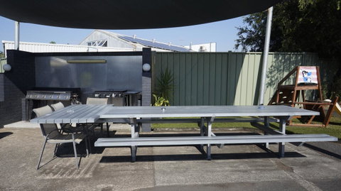 Highway Motor Inn Taree - Kingaroy Accommodation 32
