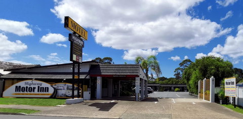 Highway Motor Inn Taree - Kingaroy Accommodation 3