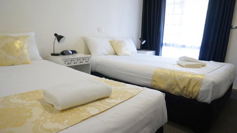 Highway Motor Inn Taree - Kingaroy Accommodation 8