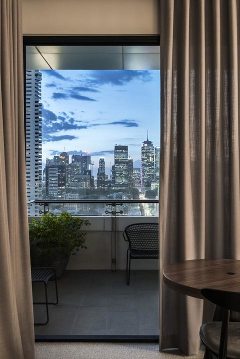 Hotel Indigo Sydney Potts Point, An IHG Hotel - Kingaroy Accommodation 1