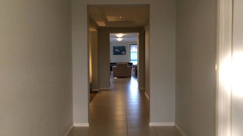 Sydney Amazing Holiday Home Bridal BnB - Kingaroy Accommodation 3