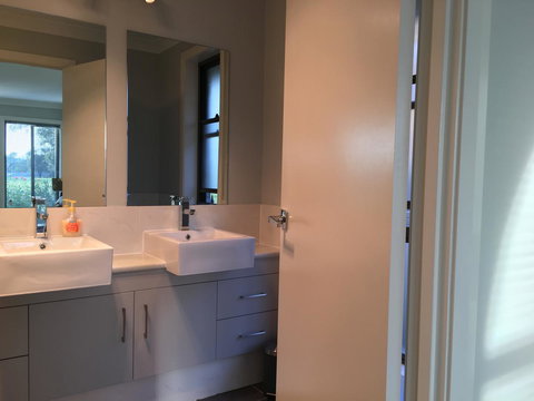 Sydney Amazing Holiday Home Bridal BnB - Kingaroy Accommodation 34