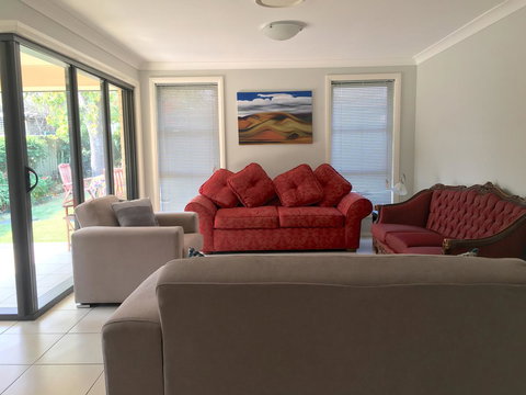 Sydney Amazing Holiday Home Bridal BnB - Kingaroy Accommodation 26