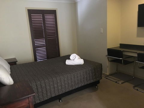 Balranald Club Motel - Kingaroy Accommodation 1