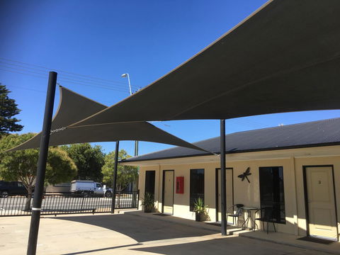 Balranald Club Motel - Kingaroy Accommodation 11