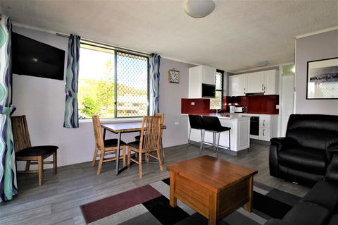 Beachfront 3, 25 Willow Street - Kingaroy Accommodation 1