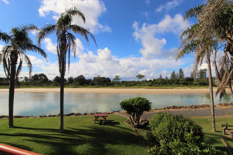 Beachfront 3, 25 Willow Street - Kingaroy Accommodation 7
