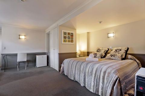 Pure Chalet Thredbo - Kingaroy Accommodation 12