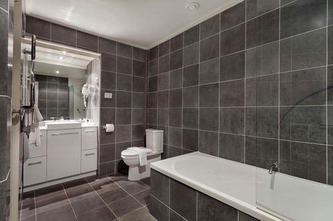 Pure Chalet Thredbo - Kingaroy Accommodation 13