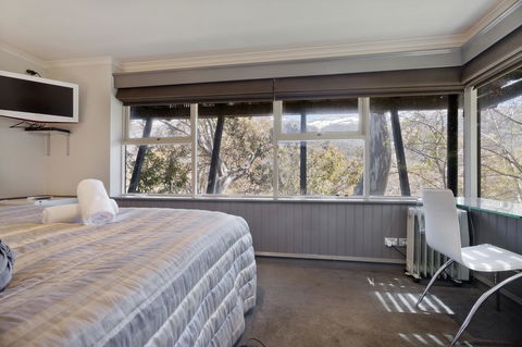 Pure Chalet Thredbo - Kingaroy Accommodation 28