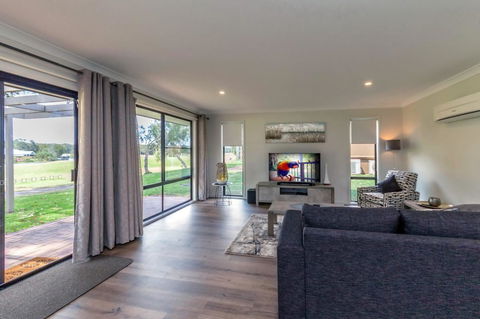 Horizons Retreat & Golf, Villa 133 - Kingaroy Accommodation 2