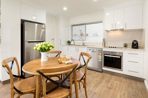 Sleeping In Style - Central & Sophisticated - Kingaroy Accommodation 6