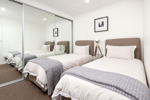 Sleeping In Style - Central & Sophisticated - Kingaroy Accommodation 7