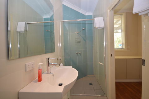 The Old Saddlery - Kingaroy Accommodation 4