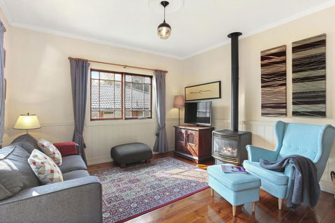 Allegra Cottage Of Leura - Kingaroy Accommodation 3