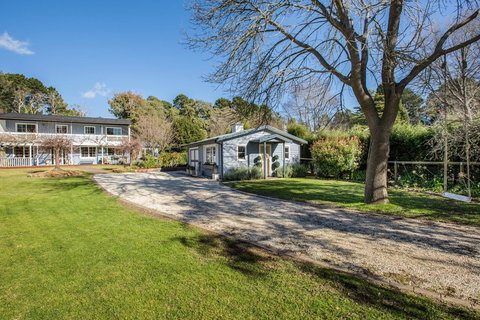 Bowral Escape - Kingaroy Accommodation 4