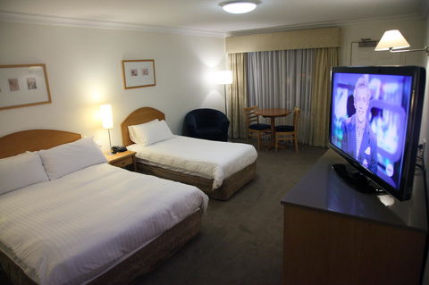 Carlyle Suites & Apartments - Kingaroy Accommodation 20