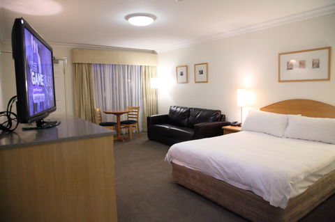 Carlyle Suites & Apartments - Kingaroy Accommodation 17