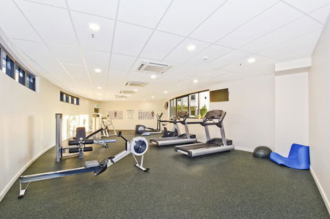 Nomikis\'On The Avenue - Kingaroy Accommodation 22