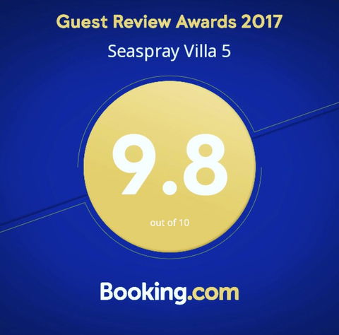 Seaspray Villa 5 - Kingaroy Accommodation 1