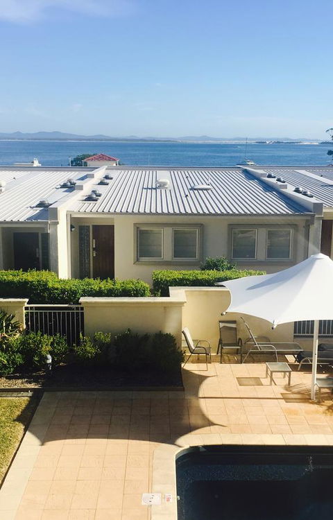 Seaspray Villa 5 - Kingaroy Accommodation 0