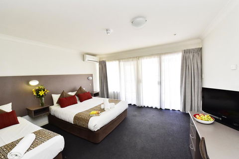 Diplomat Hotel Alice Springs - Kingaroy Accommodation 11