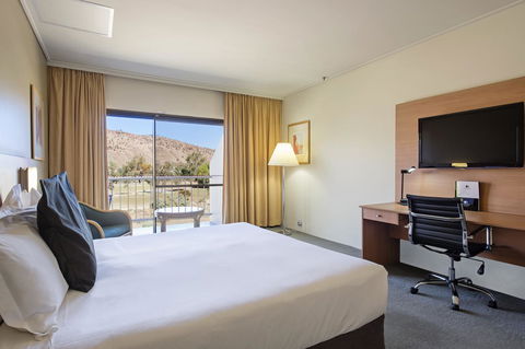 DoubleTree By Hilton Alice Springs - Kingaroy Accommodation 9