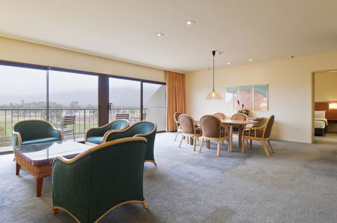 DoubleTree By Hilton Alice Springs - Kingaroy Accommodation 35