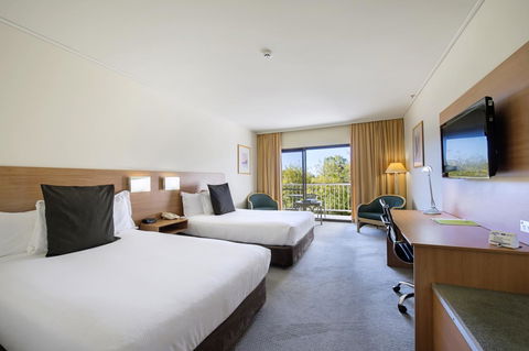 DoubleTree By Hilton Alice Springs - Kingaroy Accommodation 24