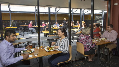 Stay At Alice Springs Hotel - Kingaroy Accommodation 31