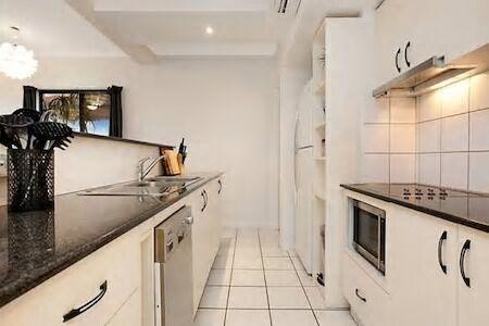 Central Studio, Darwin CBD Northern Territory - Kingaroy Accommodation 7