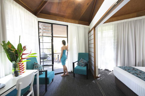 Palms City Resort - Kingaroy Accommodation 0