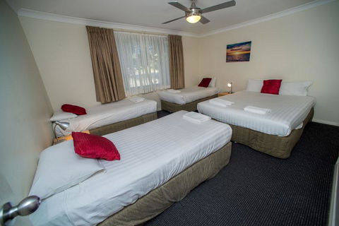 Beaches Serviced Apartments - Kingaroy Accommodation 0