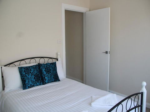 Beaches Serviced Apartments - Kingaroy Accommodation 3