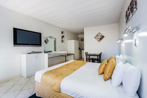 Elkira Court Motel - Kingaroy Accommodation 8