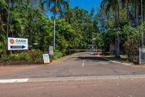 Oasis Tourist Park - Kingaroy Accommodation 1