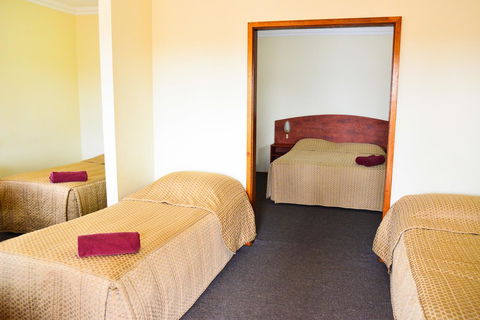 Erldunda Desert Oaks Resort - Kingaroy Accommodation 32