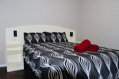 Erldunda Desert Oaks Resort - Kingaroy Accommodation 5