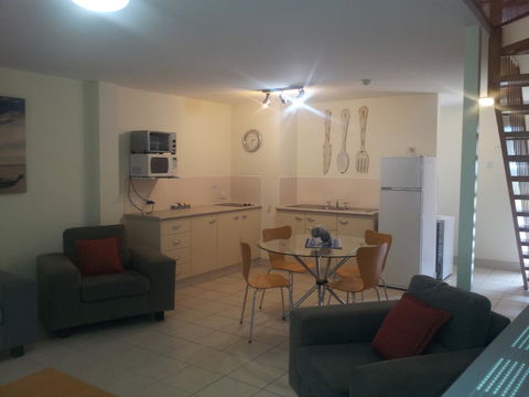 Nelson Bay Breeze - Kingaroy Accommodation 33