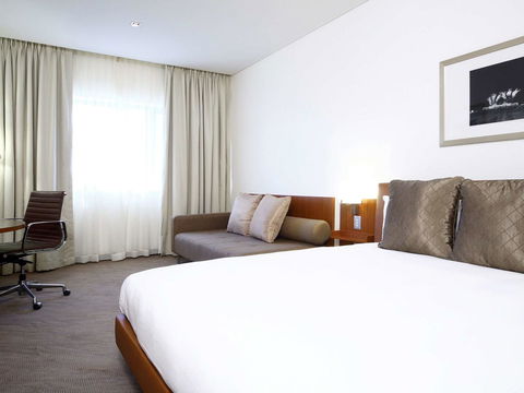 Novotel Canberra - Kingaroy Accommodation 0