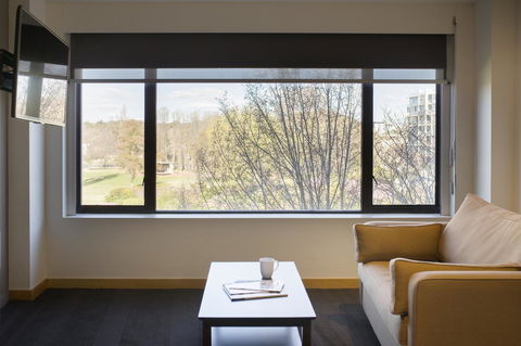 Crowne Plaza Canberra, An IHG Hotel - Kingaroy Accommodation 29