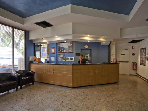 Madison Capital Executive Apartments - Kingaroy Accommodation 8