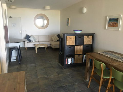 Lennox Holiday Apartments - Kingaroy Accommodation 18