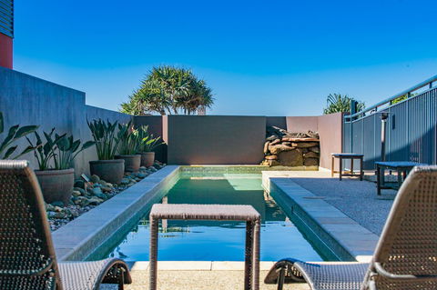 Lennox Holiday Apartments - Kingaroy Accommodation 3