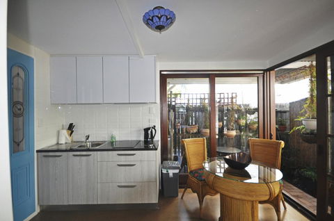 Bongaree Ocean Villa - Kingaroy Accommodation 3