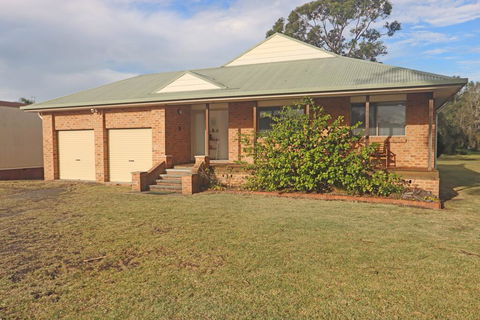 Boomerang - Kingaroy Accommodation 0