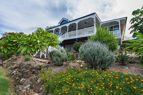 Boonah Hilltop Cottage - Kingaroy Accommodation 1