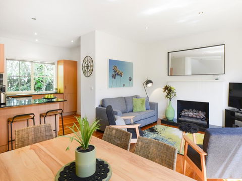 Boutique Stays - Brighton Abode - Kingaroy Accommodation 0