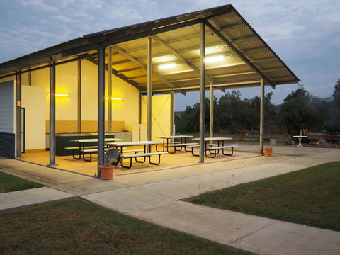 Bowen Holiday Park - Kingaroy Accommodation 3