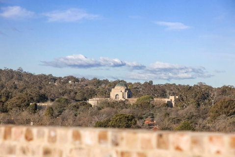 Braddon Penthouse, Top Location, Netflix, WiFi, Views - Kingaroy Accommodation 3